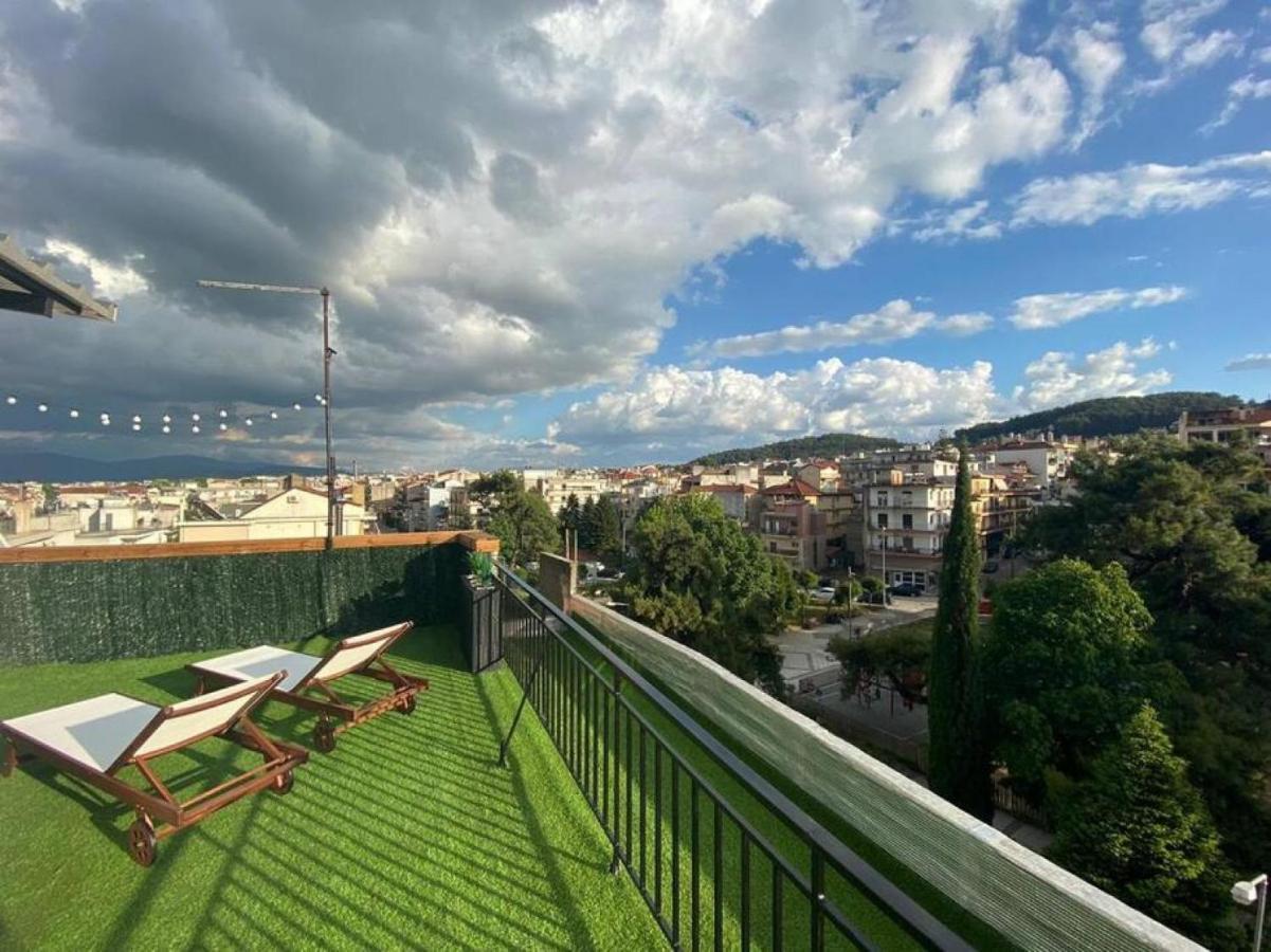 Rooftop Apartment With Garden In Ioannina Eksteriør billede