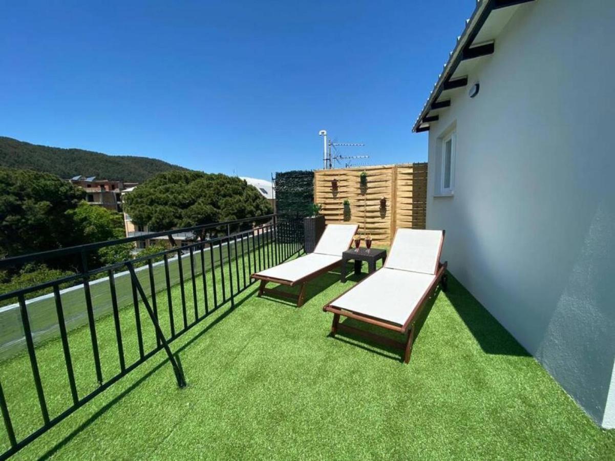 Rooftop Apartment With Garden In Ioannina Eksteriør billede